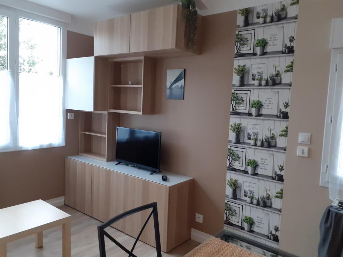 Mini Loft Lejlighed Saintes Eksteriør billede